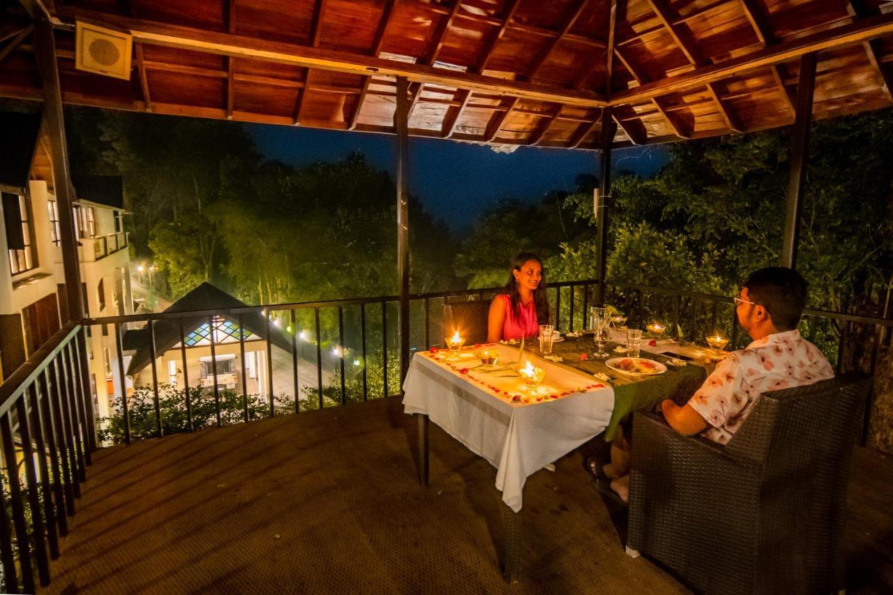 Southern Panorama Indriya Resorts & Spa Munnar Luaran gambar